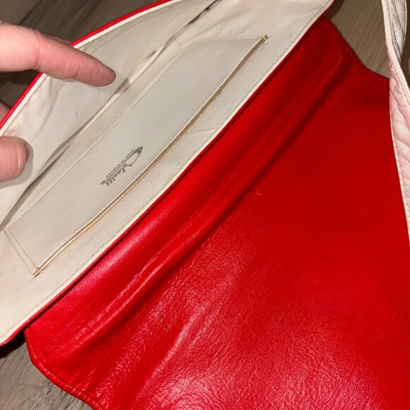 Vintage Red and White Cabrelli Vegan Leather Purse - Picture 6 of 8